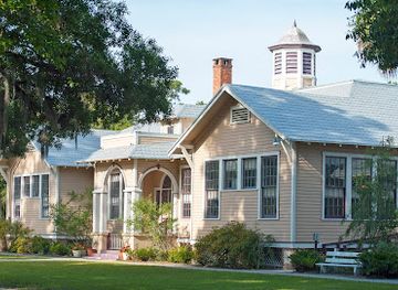 florida/big-bend/landmark/barberville-pioneer-settlement