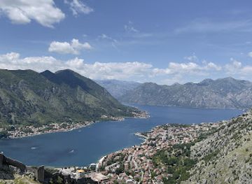 montenegro/kotor/landmark/sea-gate