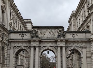 united-kingdom/london/landmark/king-charles-street-arch