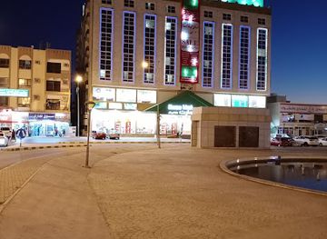 oman/dhofar-governorate/landmark/salalah-fountain