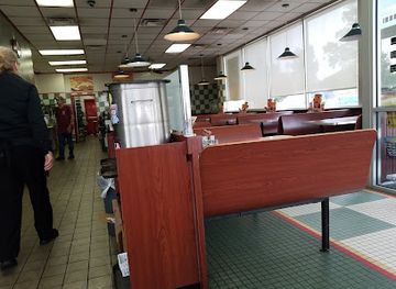 kentucky/bardstown/landmark/huddle-house