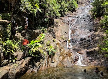 seychelles/ile-aux-serpents/landmark/sauzier-waterfall