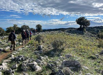 italy/apulia/landmark/puglia-hiking-tours