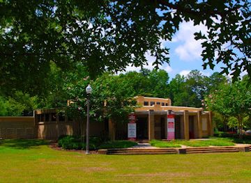 alabama/tuscaloosa/landmark/mildred-westervelt-warner-transportation-museum-part-of-ua-museums