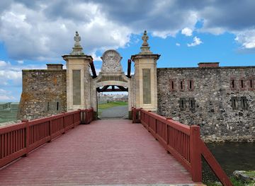canada/maritimes/landmark/fortress-of-louisbourg-national-historic-site