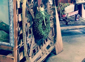 kentucky/owensboro/landmark/the-rustic-relic