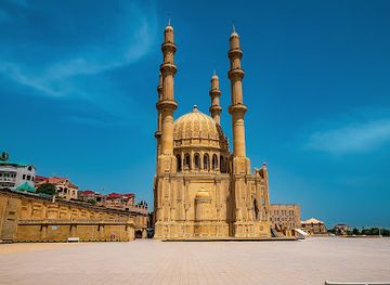 azerbaijan/ali-bayramli/landmark/heydar-mosque