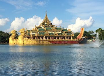 myanmar-burma/yangon/bahan/landmark/general-aung-san-park