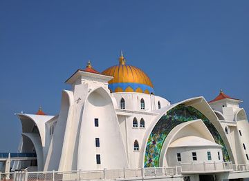malaysia/peninsular-malaysia/landmark/taming-sari-tower-malacca-tower