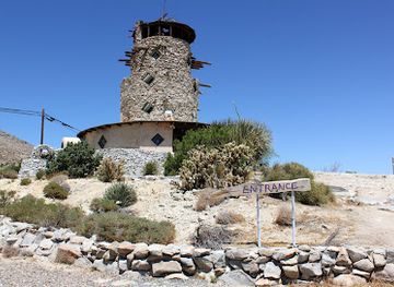 california/colorado-desert/landmark/desert-view-tower