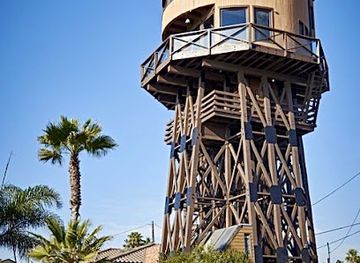 california/south-coast/landmark/water-tower-house