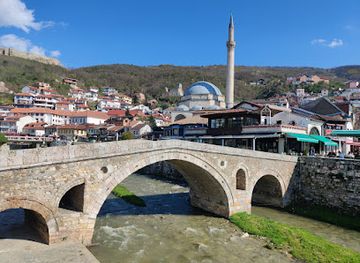 kosovo/has/landmark/stone-bridge