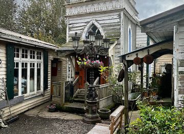 new-zealand/invercargill/landmark/demolition-world