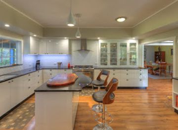 norfolk-island/burnt-pine/landmark/norfolk-island-home