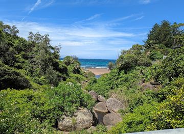 australia/illawarra/landmark/coalcliff-beach