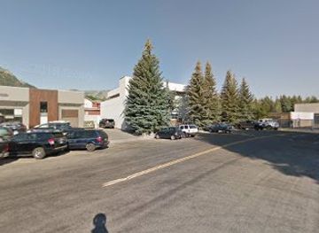 idaho/ketchum/landmark/sun-valley-guides