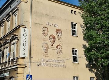 poland/krakow/podgorze/landmark/mural-historii-podgorza