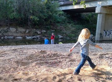 kentucky/bowling-green/landmark/l-n-trestle