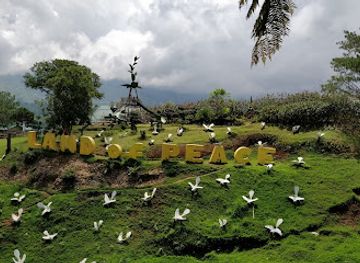 philippines/davao-city/landmark/kublai-art-garden