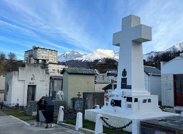 argentina/ushuaia/landmark/cementerio-antiguo-de-ushuaia