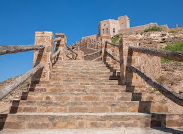 oman/al-hajar-al-gharbi/landmark/taqah-castle