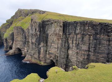 faroe-islands/sandoy/landmark/asmundarstakkur