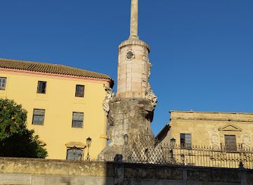 spain/cordoba/san-andres-san-pablo/landmark/triunfo-de-san-rafael-de-la-puerta-del-puente