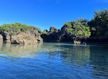 philippines/bicol-region/landmark/paguriran-island-and-lagoon