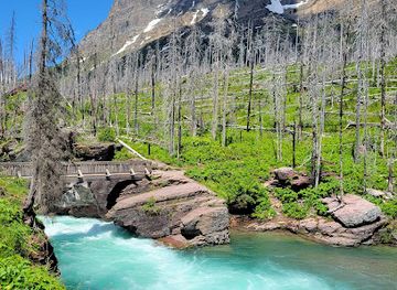 montana/glacier-national-park/landmark/saint-mary-falls