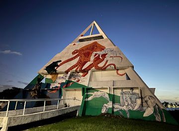 puerto-rico/south-region/landmark/piramide-de-catano