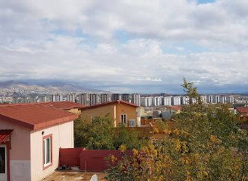 iraq/sulaymaniyah/landmark/xani-cafe-beakfast