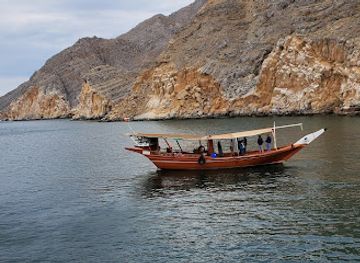 oman/musandam-governorate/landmark/bassa-beach