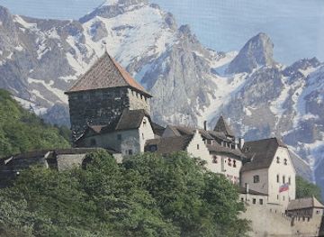 liechtenstein/vaduz-nature-park/landmark/vaduz-town-hall