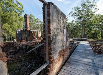 australia/mid-north-coast/landmark/innes-ruins