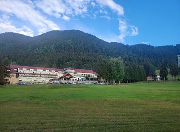 romania/poiana-brasov/landmark/leisure-center-poiana-brasov