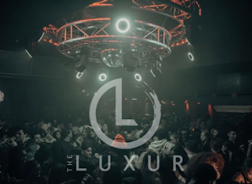 illinois/cicero/landmark/the-luxur