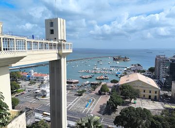 brazil/litoral-norte/landmark/elevador-lacerda