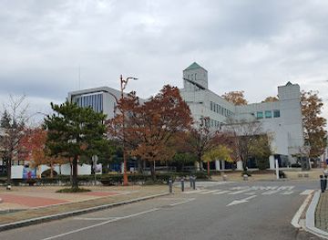south-korea/south-gyeongsang-province/landmark/gyeongsang-national-university-chiram-campus