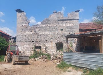 kosovo/junik-mountains/landmark/junik