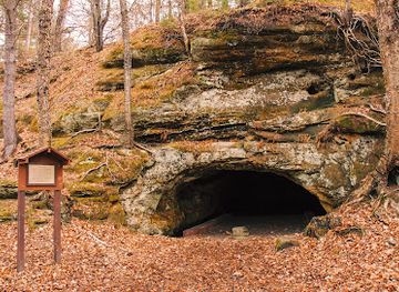 wisconsin/chippewa-valley/landmark/irvine-park-cave-historical-marker
