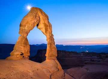 utah/moab/landmark/simply-moab