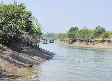 india/sundarbans/landmark/sundarban-wildlife-tour