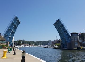 indiana/michigan-city/landmark/harriet-colfax-memorial-bascule-bridge