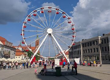 poland/bialystok/landmark/kosciuszko-market-square