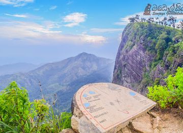 sri-lanka/badulla-district/landmark/mini-worlds-end-madulsima-pitamaruwa