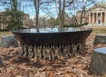 north-carolina/chapel-hill/landmark/unsung-founders-memorial