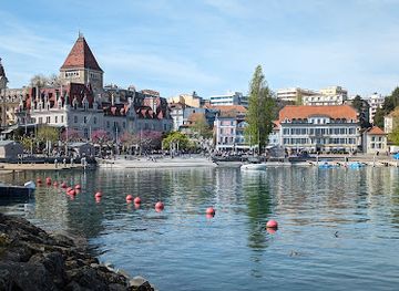 switzerland/lausanne/ouchy/landmark/vieux-port-d-ouchy-a-lausanne