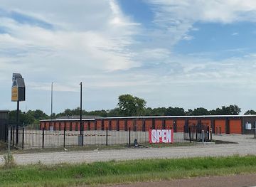 nebraska/grand-island/landmark/storage-ninjas