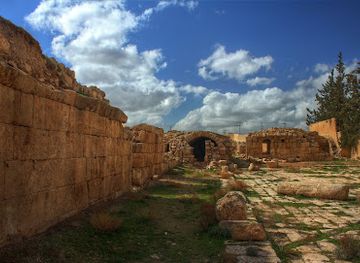 jordan/salt/landmark/qasr-alqastal