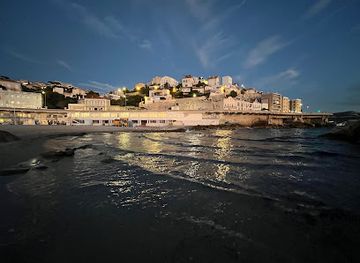 france/marseille/la-corniche/landmark/plage-du-prophete